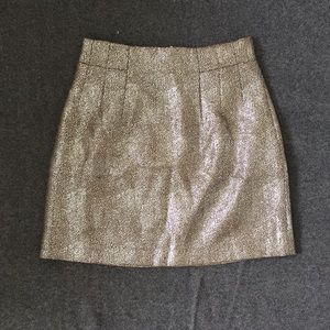 High waisted mini skirt.